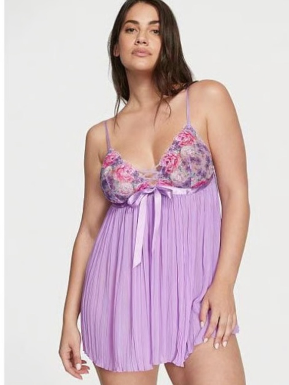 Victoria's Secret Lavender Lace-Trim Chemise with Floral Embroidery size medium